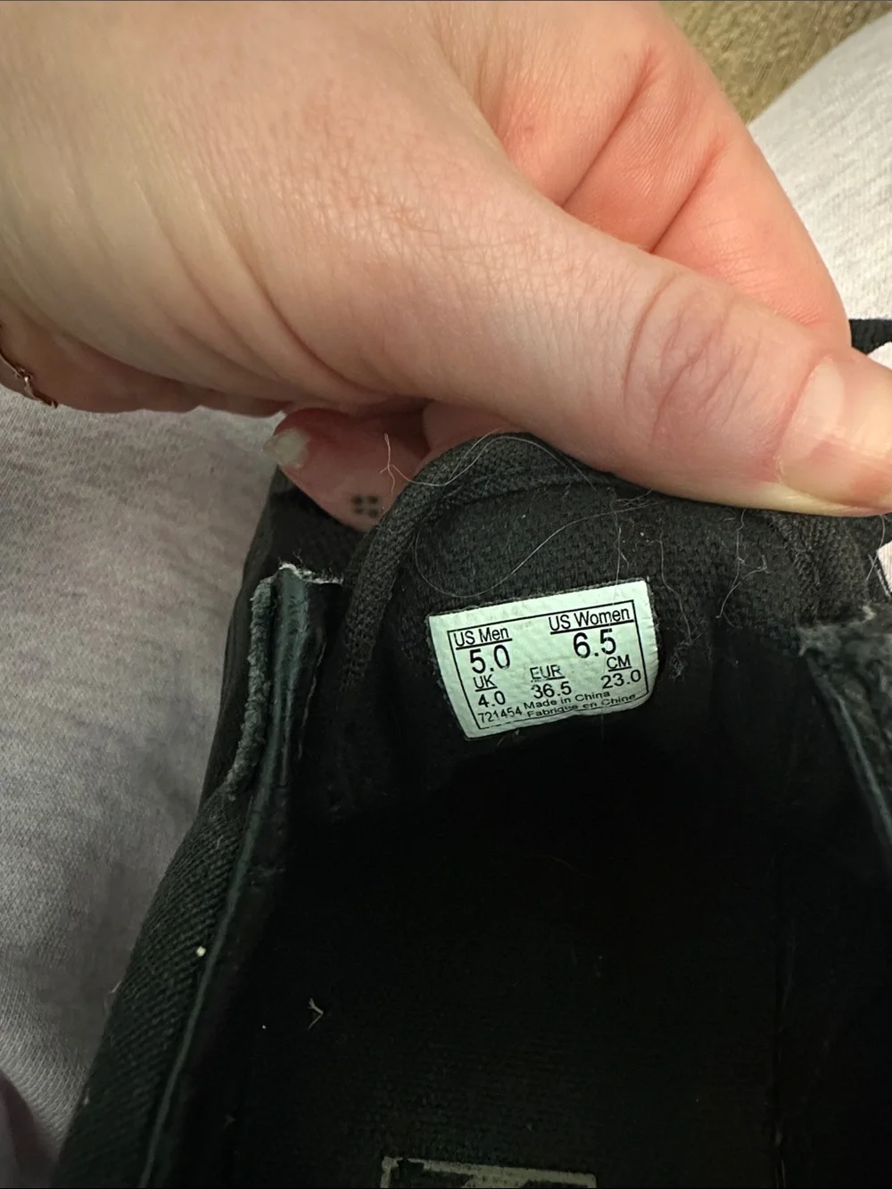 Vans Black Low-Top platform Skate Sneakers